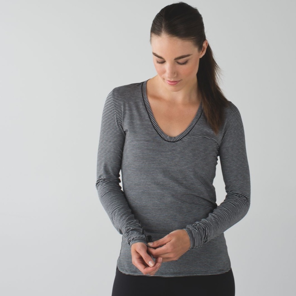 Lululemon Circadian Long Sleeve V Neck Tee